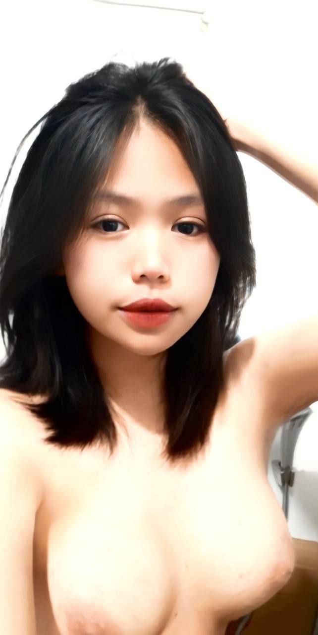 Chuốc thuốc kích dục đụ em người yêu cũ sắp lấy chồng