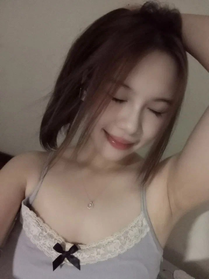Bố dượng nữa đêm vào phòng 2 cô con gái và cái kết bất ngờ